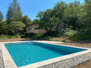Schöne Villa im Herzen der Ardéche mit privatem Pool